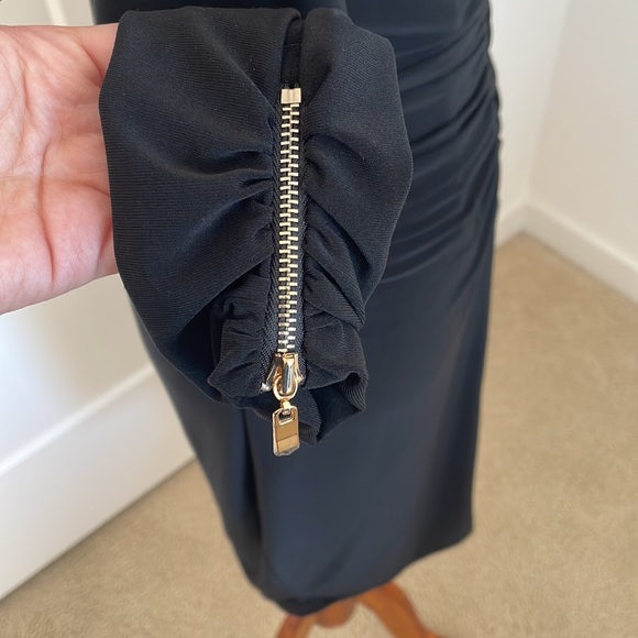 Cache Sexy V Neck Zip Stretchy Black Midi Dress - Picture 4 of 8